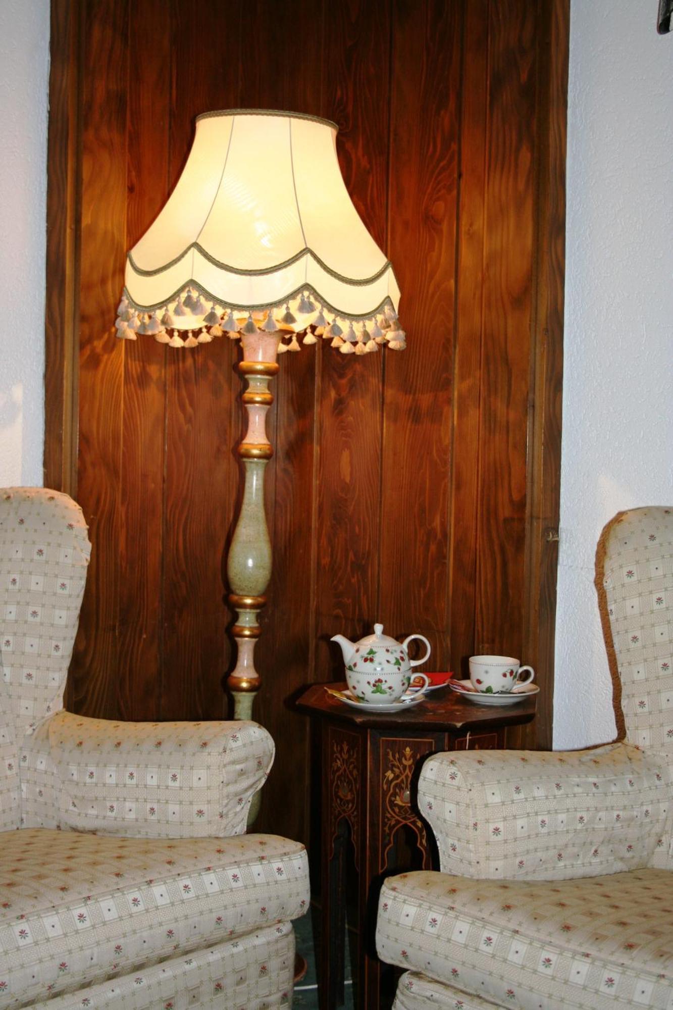 Hotel Margherita Сан-Мартіно-ді-Кастроцца Екстер'єр фото